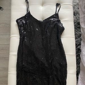 black mini dress